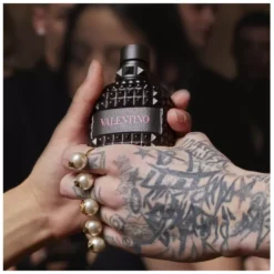 Valentino Uomo Born In Roma Intense EDP 100 Ml -Hugo Boss || Armani || Calvin Klein Butik valentino uomo born in roma intense edt 100 ml 1675760362