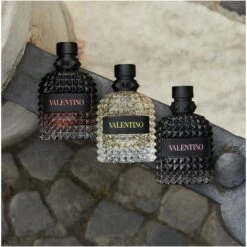 Valentino Uomo Born In Roma Yellow Dream EDT 100 Ml -Hugo Boss || Armani || Calvin Klein Butik valentino uomo born in roma yellow dream edt 100 ml 1646051305